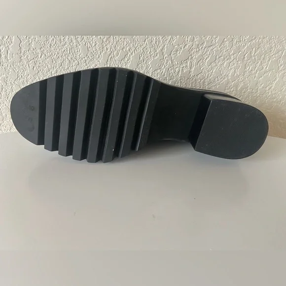 Bernardo Shoes Loafer Navy White Leather Sz 9.5 - Picture 5 of 7